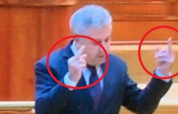 Florin Iordache gesturi obscene parlament