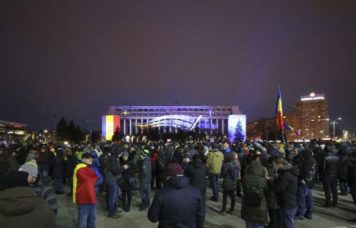 Proteste in Piata Victoriei