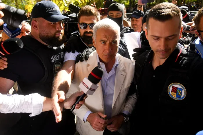 Călin Georgescu merge după gratii timp de 30 de zile. Justiție sau execuție politică?