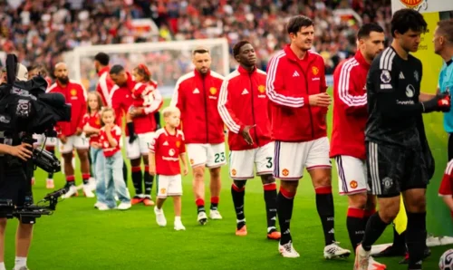 Manchester United învins de Como 4-1 în Liga Campionilor