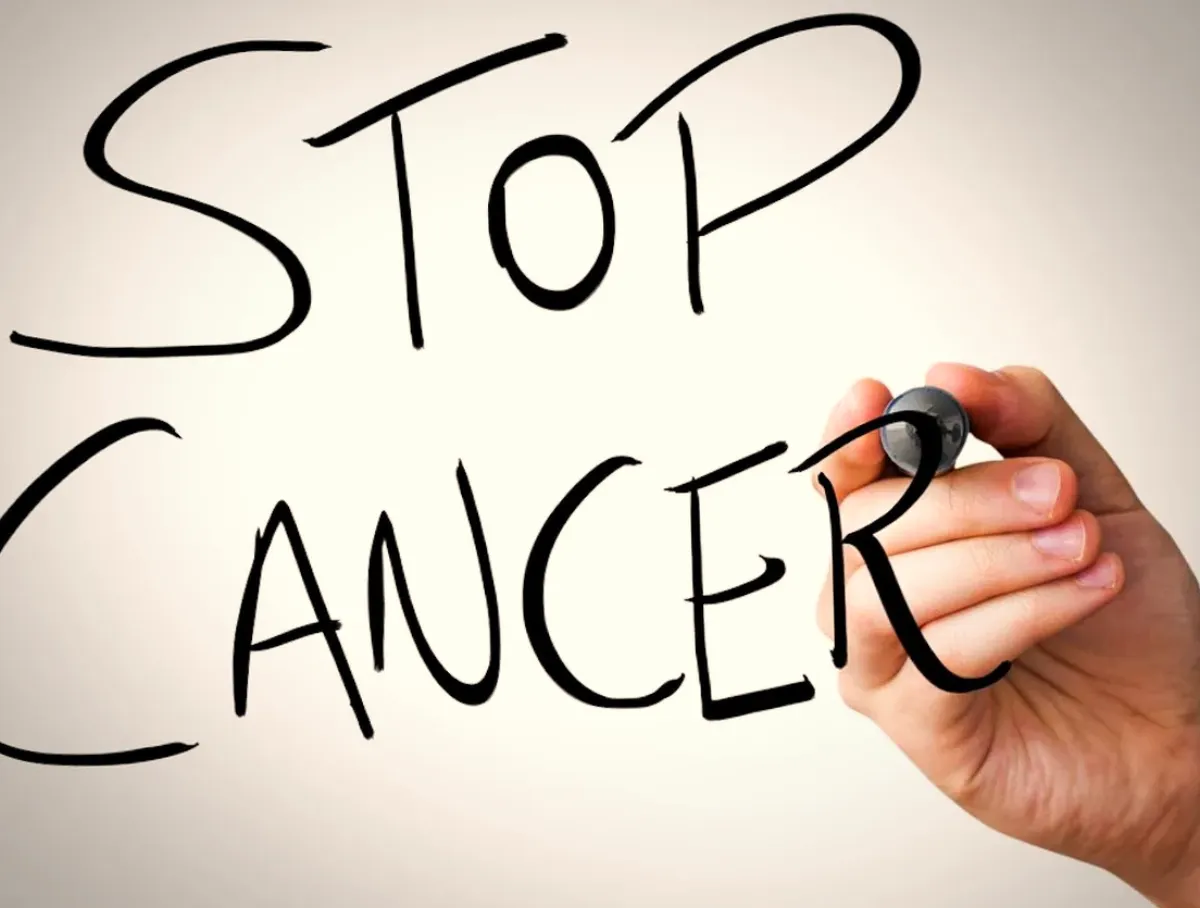 Transpirația abundentă și postul ar preveni cancerul? Adevăr și mituri